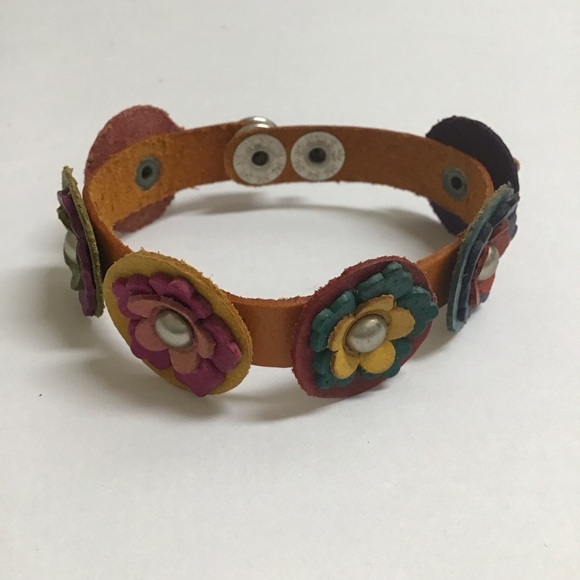 NEW 100% Leather Daisy Flower Bracelet Handmade Mexico Boho 2-Snap Festival*NOTE - Picture 8 of 12
